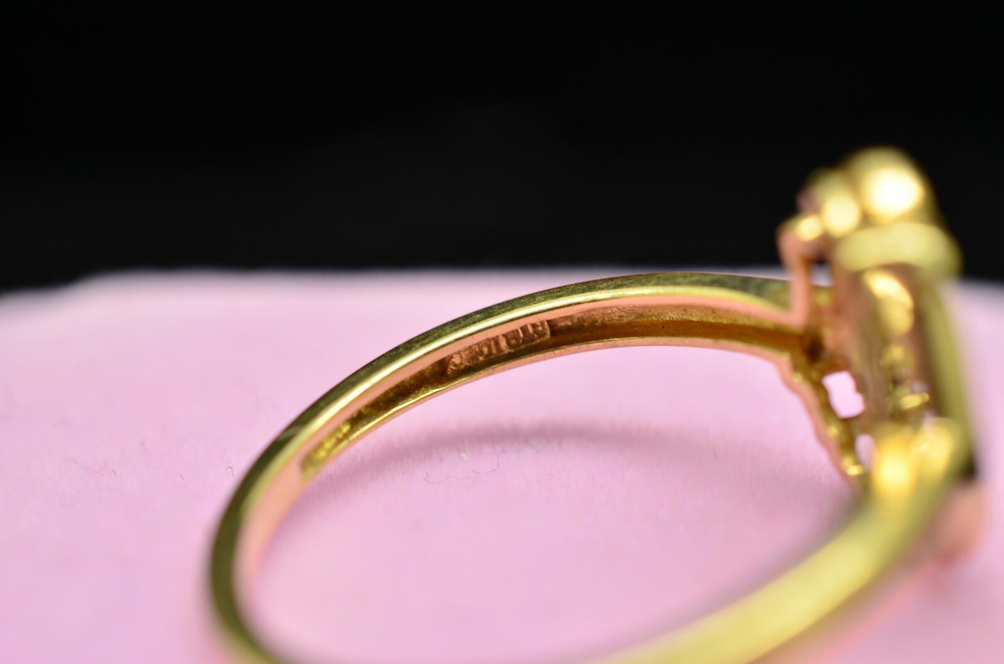 10K Yellow Gold Mother Child Heart 3 Stone Diamond Ring Band Size 6.75