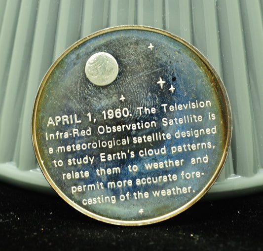 1970 Tiros 1 First Weather Satellite Franklin Mint Art Round 92.5% Silver