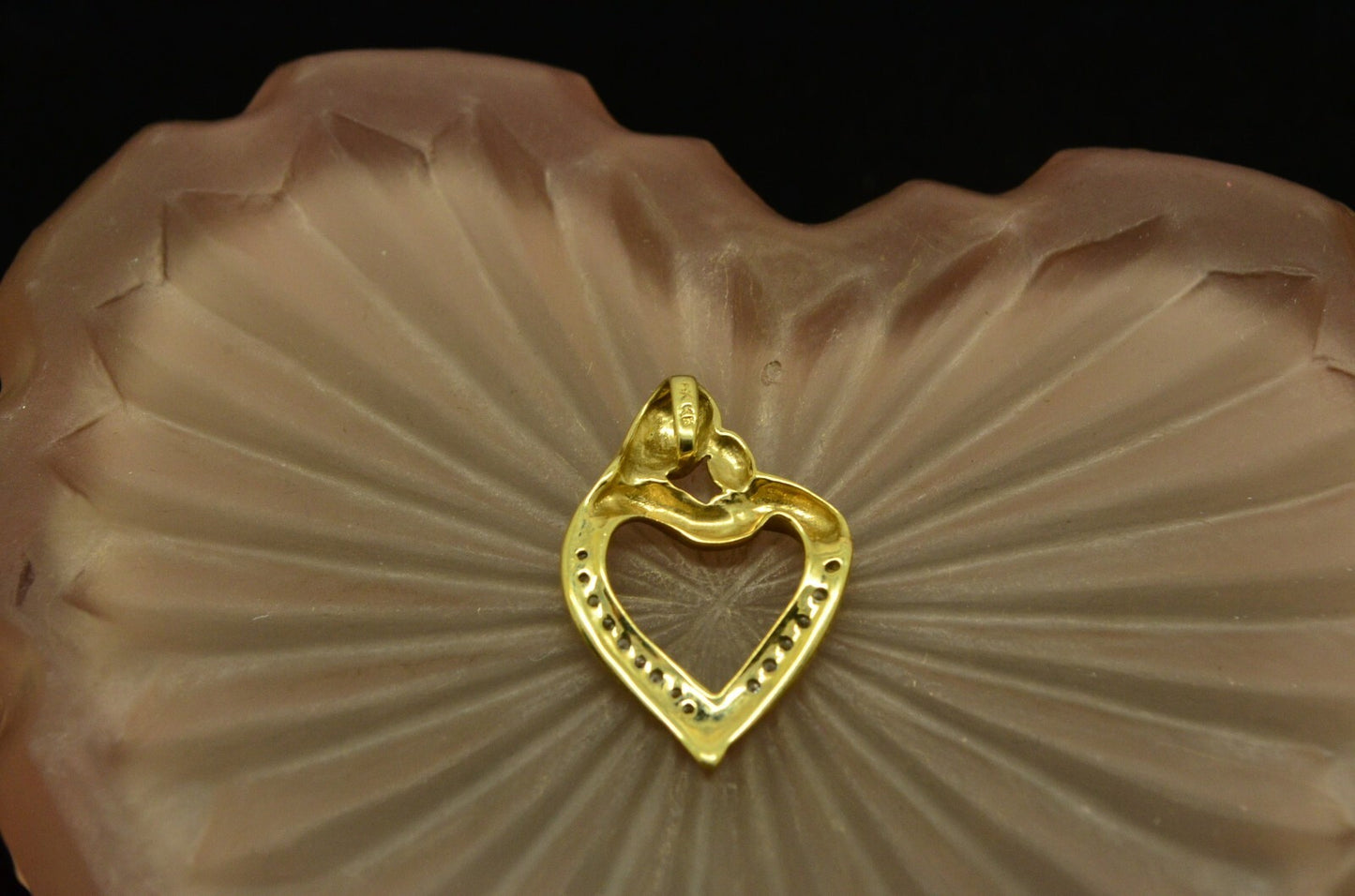 10K Yellow gold mother & child open heart pendant charm w/ diamonds #D3776