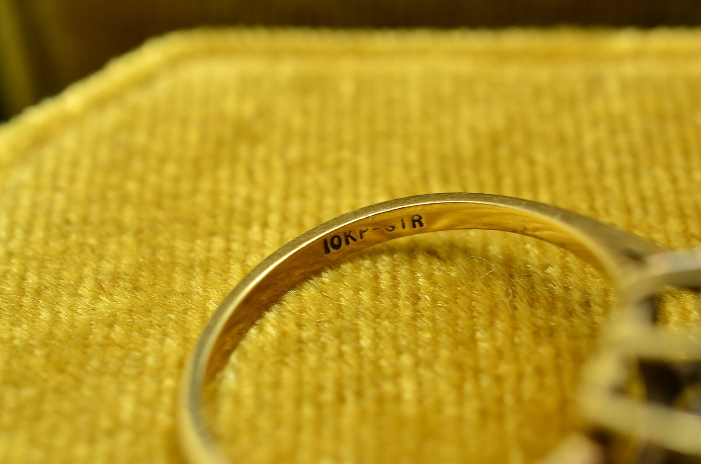 10K Yellow Gold Blue Topaz & Diamond Cluster Ring Band Size 5.25