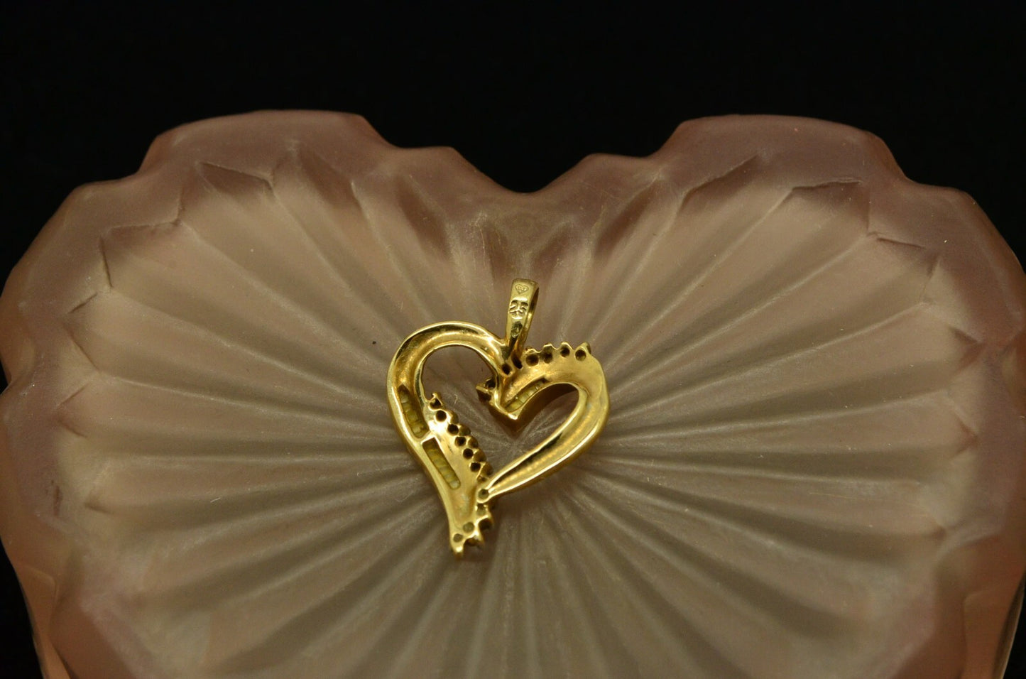 10K Yellow gold fancy open heart w/ diamonds pendant charm 1/4 tcw #D3778