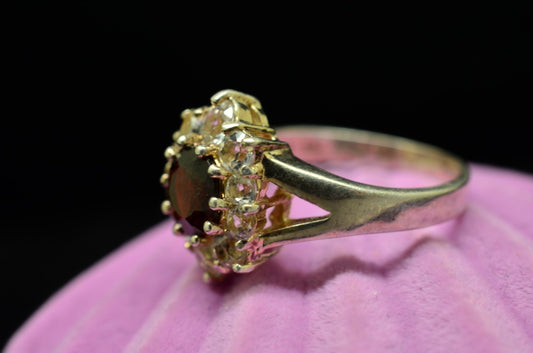 925 Sterling Silver Garnet and White Topaz Ring Sz 6.75