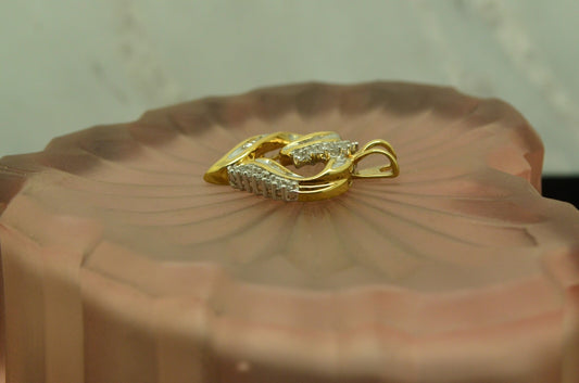 10K Yellow gold fancy open heart w/ diamonds pendant charm 0.35 tcw #D3782