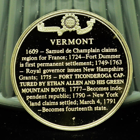 925 Silver Franklin Mint Art Round State of Vermont