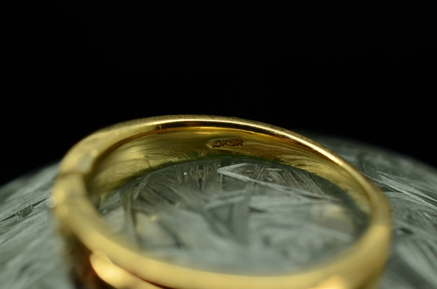 10K Yellow Gold five stone diamond ring band size 8.5