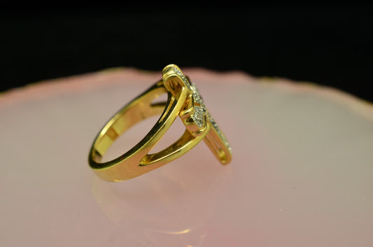 14K Yellow Gold cross design ring band w/ diamonds 0.14 tcw size 3.75
