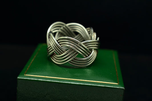 925 Sterling Silver Braided Wire Design Ring Band size 8 adj