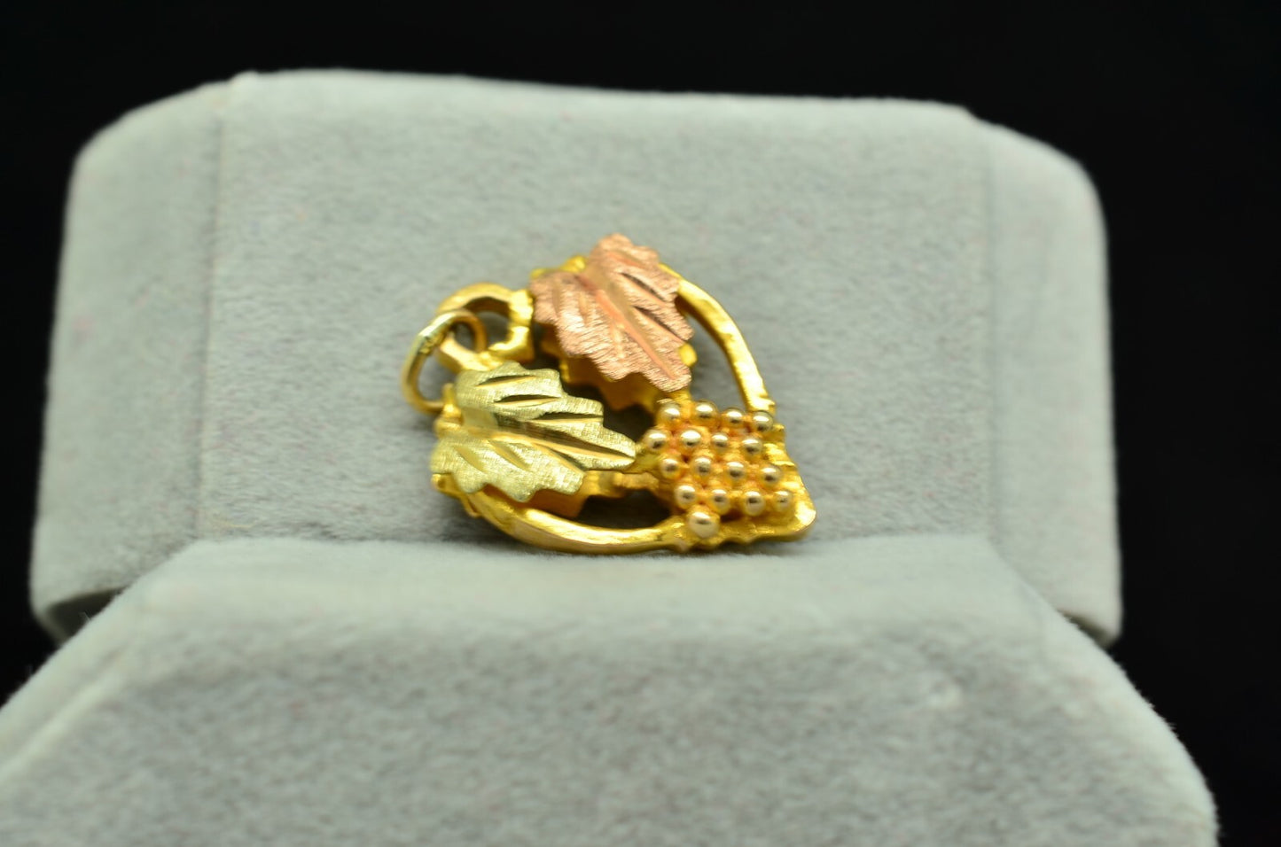 10K Yellow Gold Black Hills Gold Leaves & Grapes Design Pendant Charm Reversible