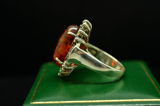 925 Sterling Silver Oval Orange Amber Ring Band w/ Marcasite Accents Sz 5.5