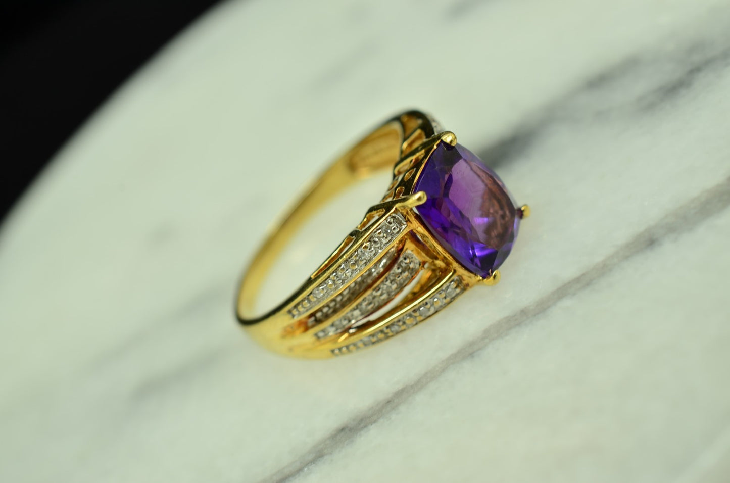 10K Yellow Gold Cushion Cut Amethyst Solitaire Ring Band w/ Diamonds Size 6.75