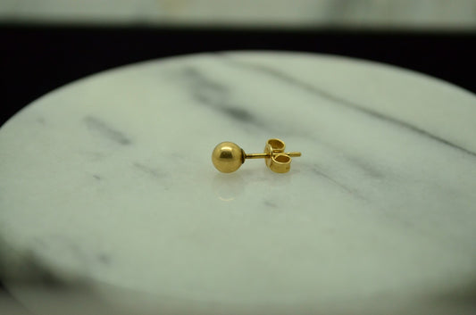 14K YELLOW GOLD 5mm  HOLLOW BEAD STUD EARRING -JUST ONE
