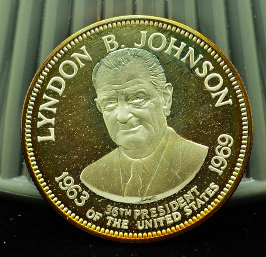 925 Silver Franklin Mint Art Round Presidential Treasury Lyndon B Johnson