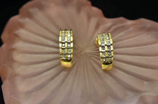 10K Yellow Gold diamond graduated design J hoop post earrings 0.28 tcw