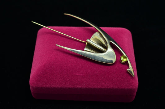 925 Sterling Silver Stylized Bird Design Lapel Hat Stick Pin w/ Peridot