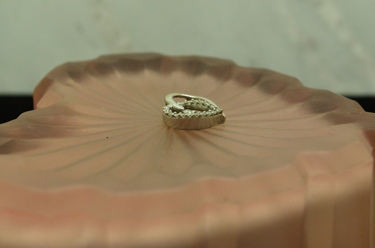 10K White gold open heart w/ diamonds tiny pendant charm 0.20 tcw #D3786