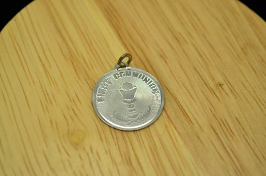 Designer 925 Sterling Silver First Communion round pendant charm