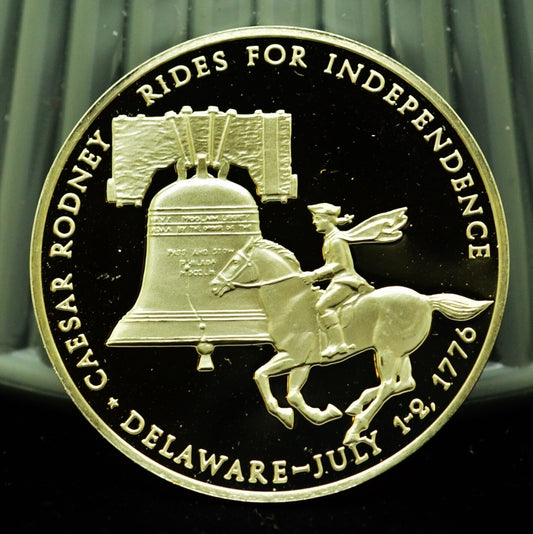 925 Silver Franklin Mint Art Round State of Delaware