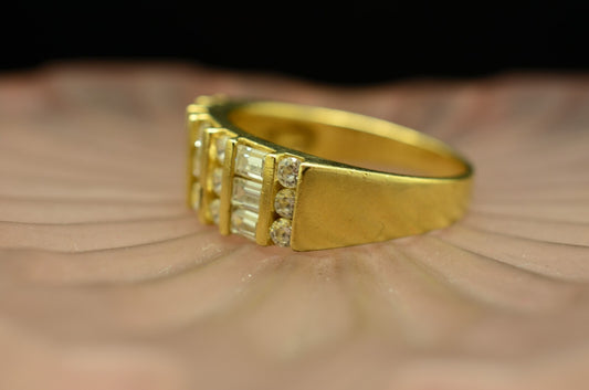 14K Yellow Gold round & baguette cut CZ anniversary ring band size 6.75