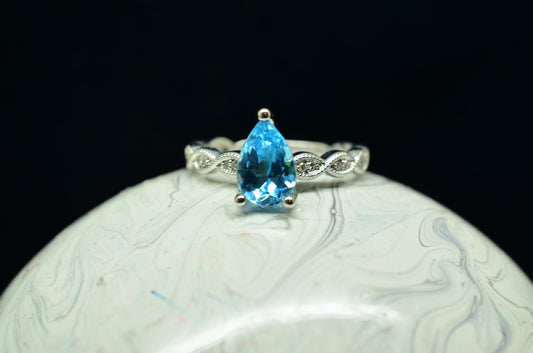 14K White Gold Pear Cut Blue Topaz Engagement Ring with Diamond accents Size 7