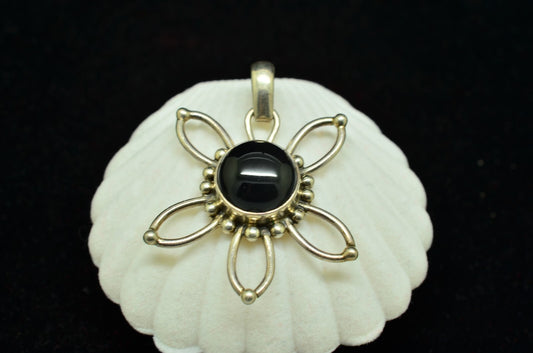 925 Sterling Silver flower with onyx pendant charm