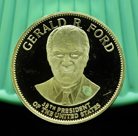 President Gerald R Ford Franklin Mint Proof Art Round 92.5% Silver