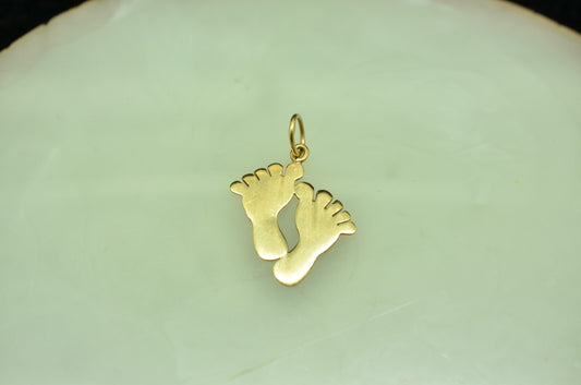 14K Yellow Gold Footsteps Pendant Charm -small & lightweight