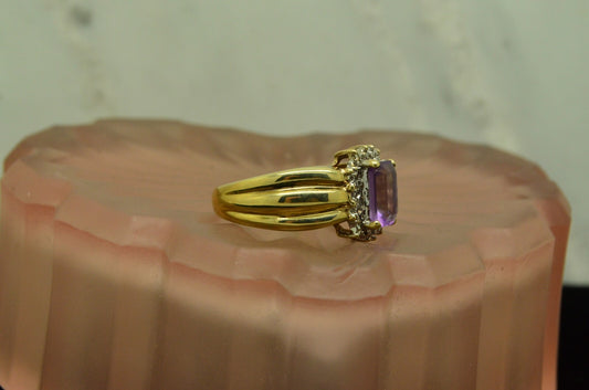 10K Yellow gold emerald cut amethyst ring band w/ diamonds size 7.5 #D3794