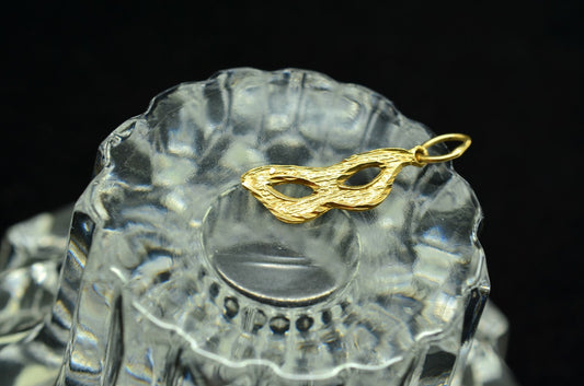 14K Yellow Gold Masquerade Mask Pendant Charm