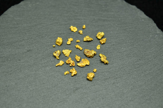 Lot of 18k-20k Yellow Gold tiny natural gold nuggets 2.3 grams