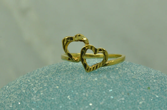 14K Yellow Gold dual open hearts design ring band size 5.75
