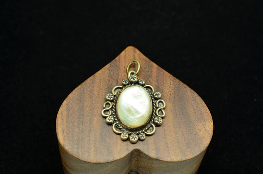 925 Sterling silver mother of pearl pendant charm