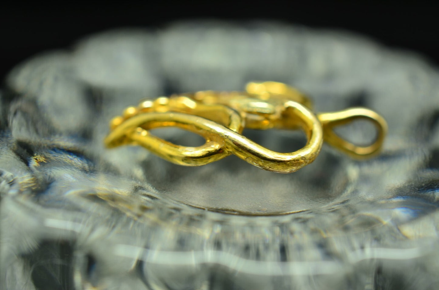 10K Yellow Gold Black Hills Gold Leaves & Grape Design Open Heart Pendant Charm