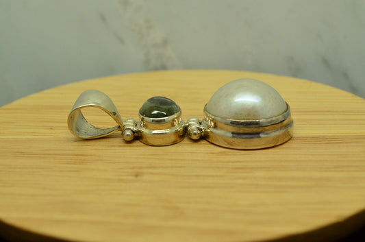 925 Sterling Silver imitation pearl & smoky quartz pendant charm