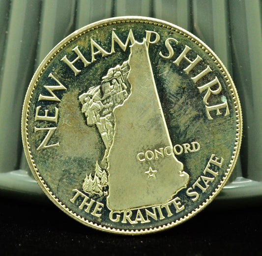 925 Silver Franklin Mint Art Round State of New Hampshire