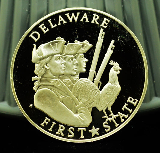 925 Silver Franklin Mint Art Round State of Delaware