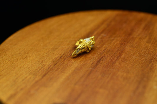 20K Yellow Gold natural gold nugget 1.2 grams 12mm X 6.5mm X 5mm
