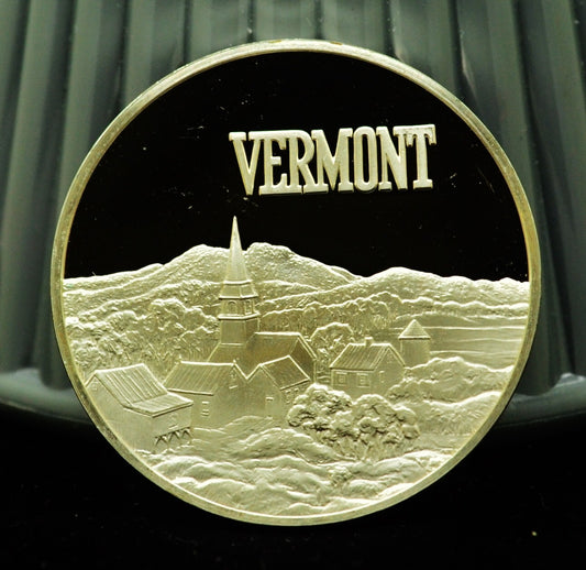 925 Silver Franklin Mint Art Round State of Vermont