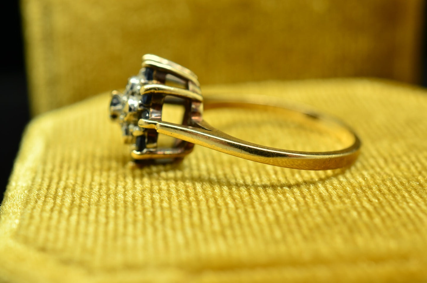 10K Yellow Gold Blue Topaz & Diamond Cluster Ring Band Size 5.25