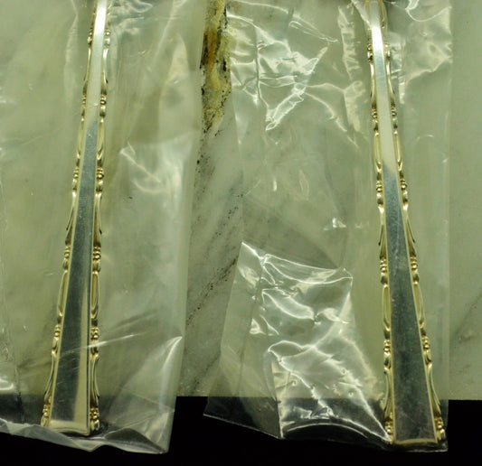 925 Sterling Silver Lunt Madrigal Set of 2 Dessert / Oval Soup Spoons 6 7/8"