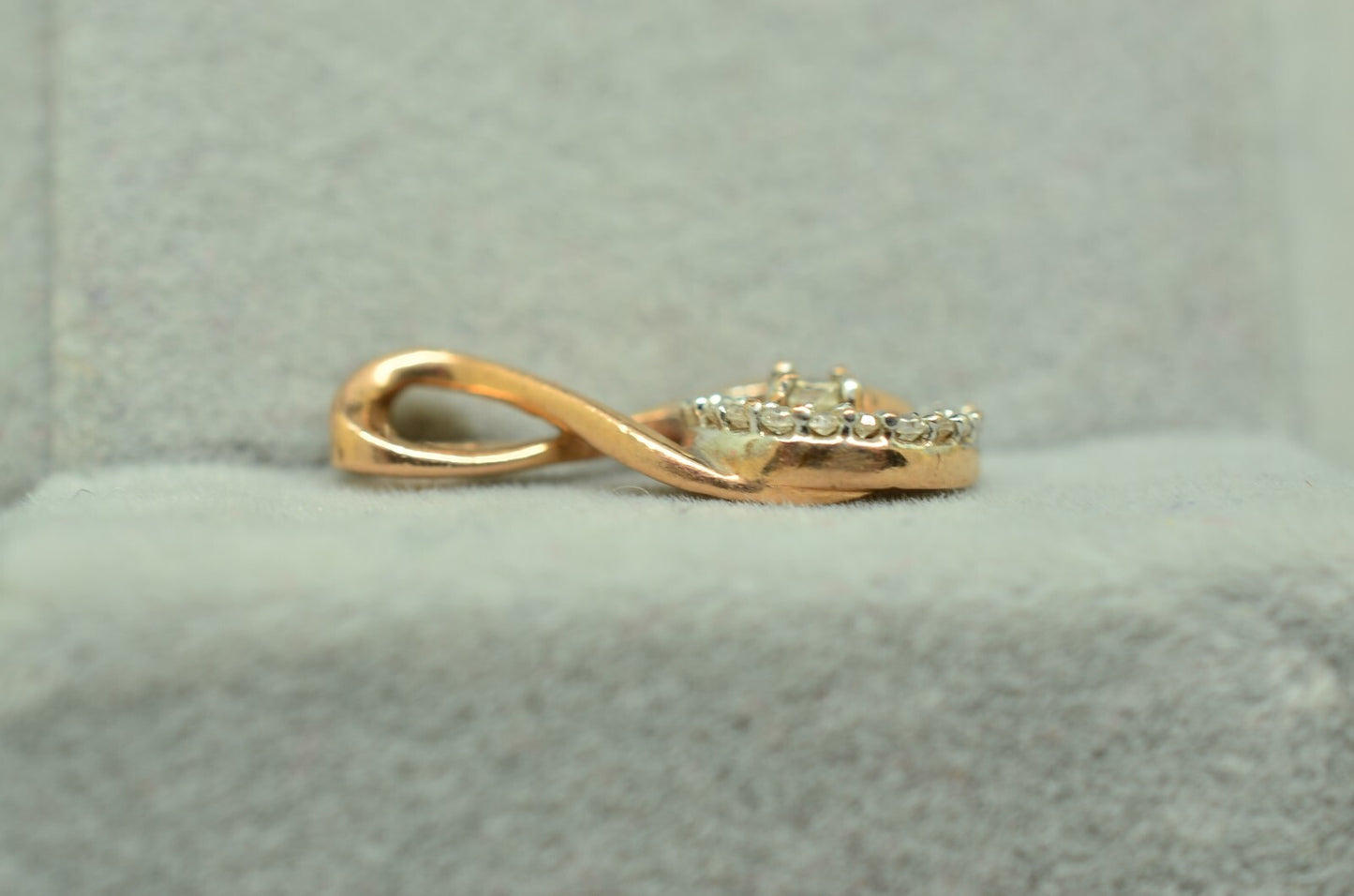 10K Rose Gold Diamond with Halo Design Pendant Charm 0.20 tcw -small