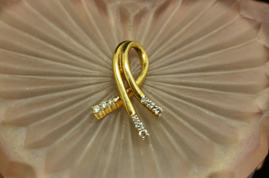 14K Yellow Gold Flared Ribbon Design Pendant Charm w/ White Sapphires