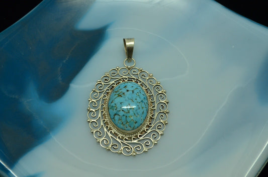 925 Sterling Silver filigree framed oval turquoise solitaire pendant charm