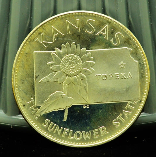 925 Silver Franklin Mint Art Round State of Kansas