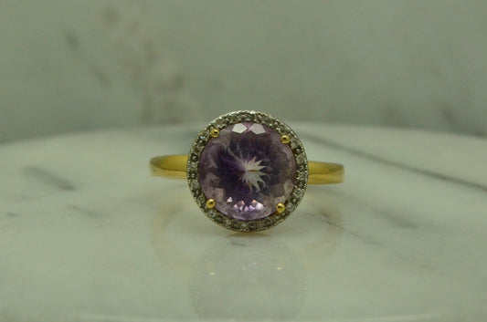 14K Yellow Gold round amethyst ring band w/ diamond halo size 9