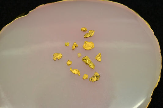 Lot of 18k Yellow Gold tiny natural gold nuggets 2.0 grams