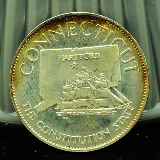 925 Silver Franklin Mint Art Round State of Connecticut