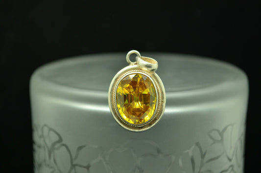 925 Sterling Silver oval yellow glass solitaire pendant charm