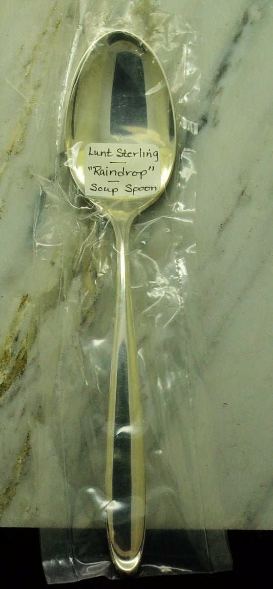 925 Sterling Silver Lunt Raindrop Dessert / Oval Soup Spoon 6 7/8"