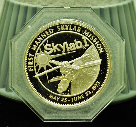 925 Sterling Silver Franklin Mint Art Round -First Manned Skylab Mission