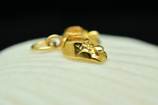 14K Yellow Gold Baby Shoes Pendant Charm